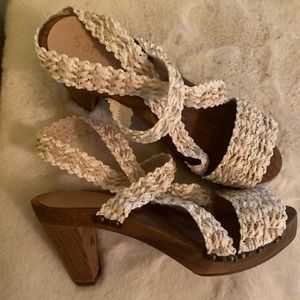 Sanita sandal
